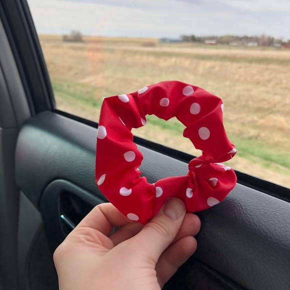 SCRUNCHIES!!! - Picture 6 of 8